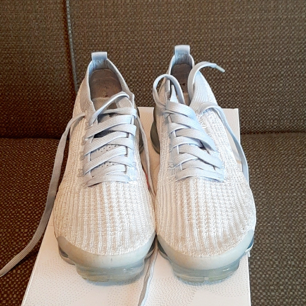 Nike vapormax flyknit shoes